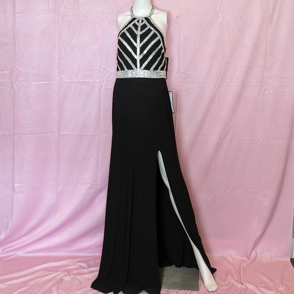 Blondie Nites Open Back Black Embellished Formal Prom Evening Gown size 11 - Picture 1 of 11